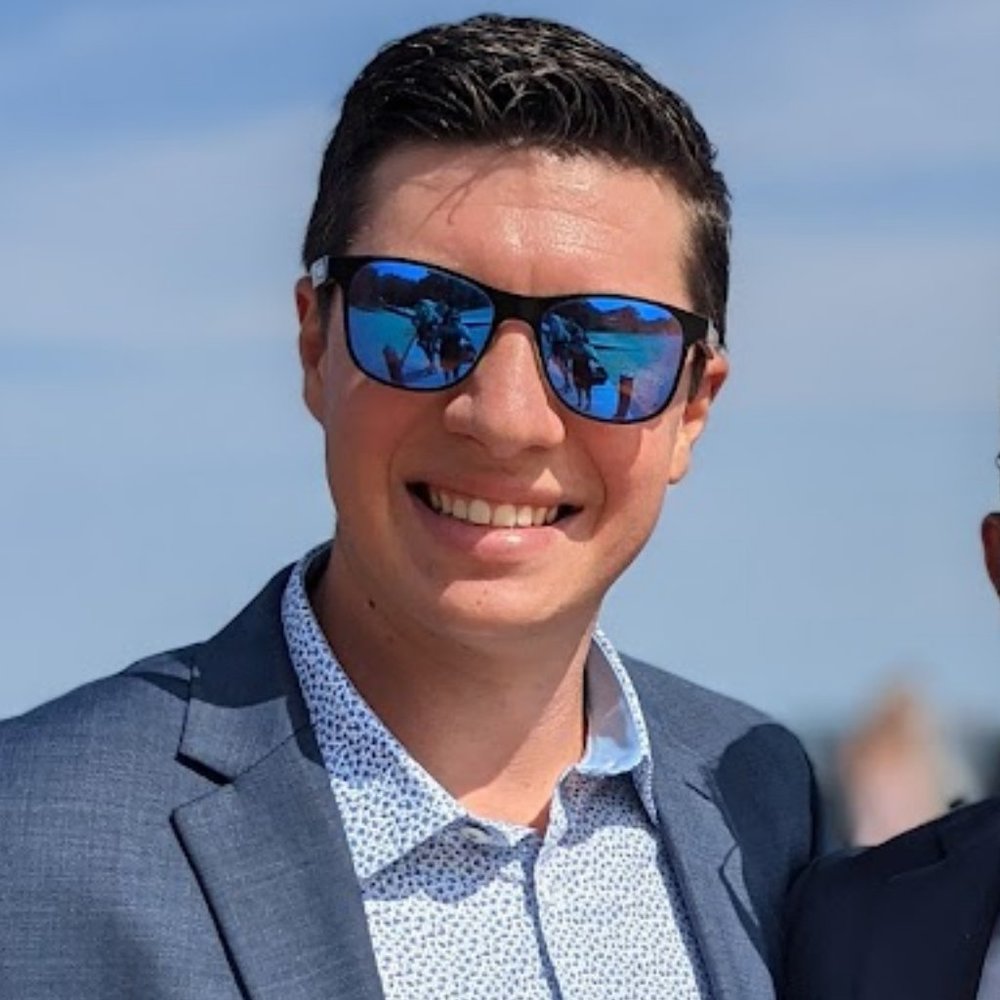 Meet your Posher, Chas